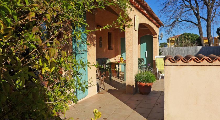 Вилла Villa Bormes-les-Mimosas