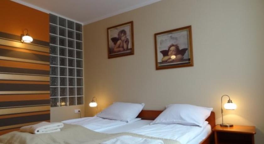 Отель HOTEL RESTAURACJA CUKROPOL
