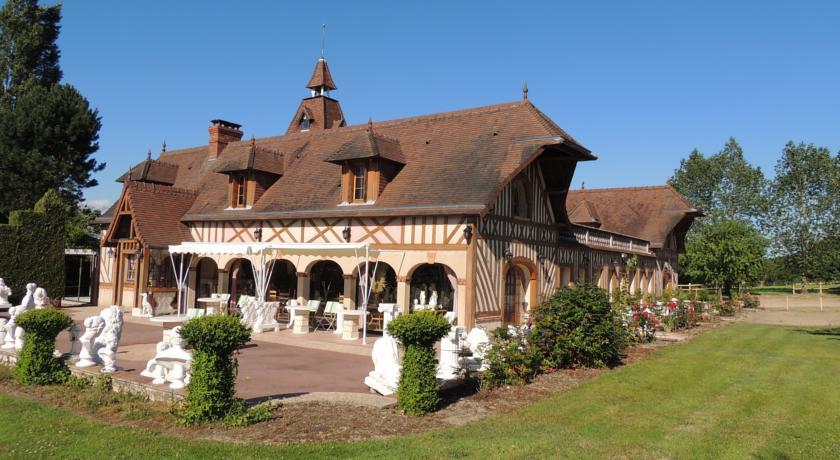 Апартаменты Le Manoir de Goliath