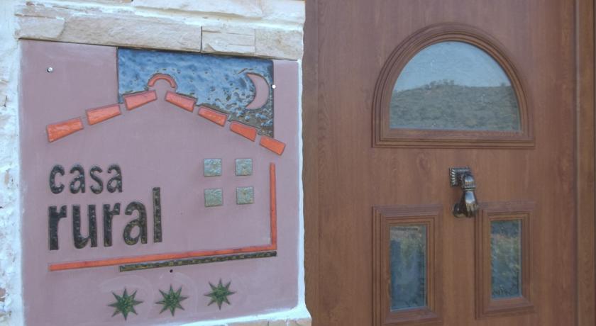 Апартаменты Casa Rural El Dragon Serrano