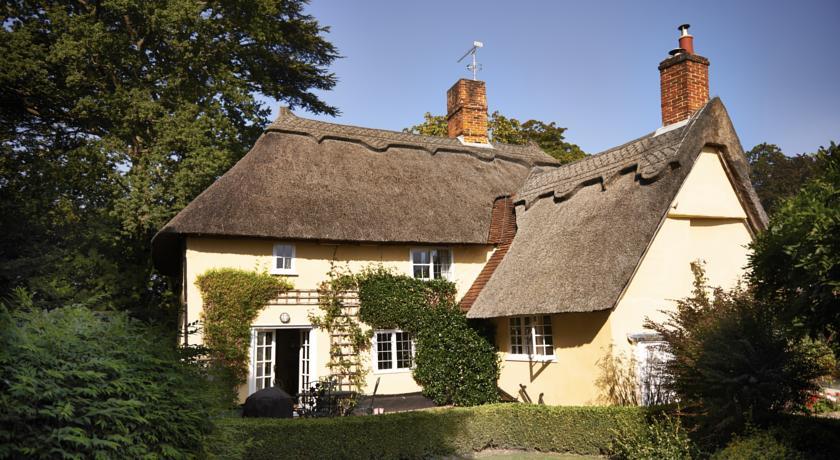 Апартаменты Higham Place Lodge