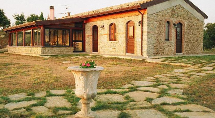 Отель Agriturismo il Rifugio Del Falco
