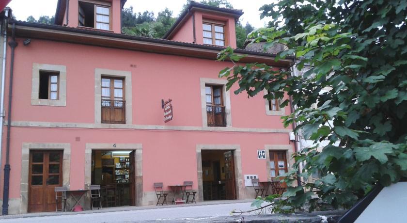 Отель Hotel Rural La Canaliega