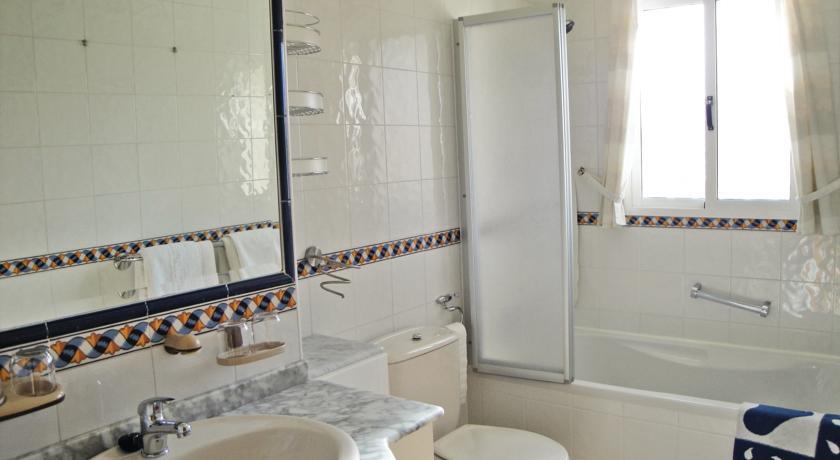 Апартаменты Holiday home Rojales 46
