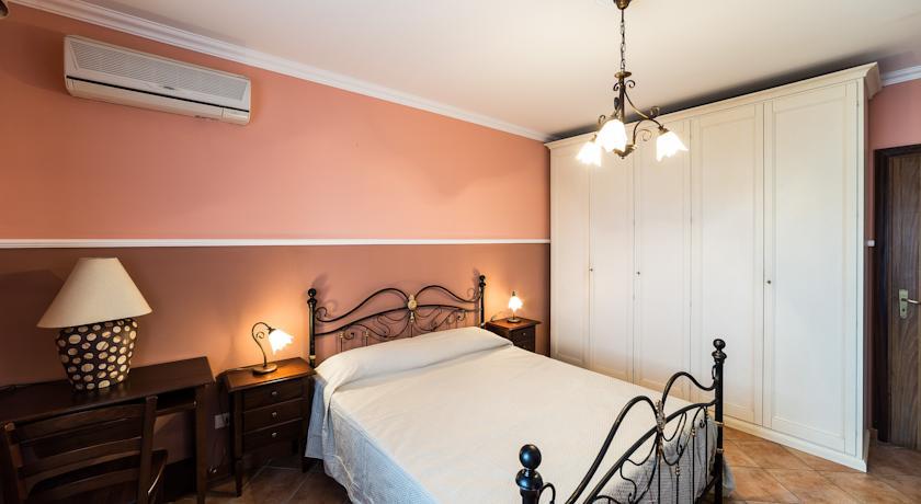 Мини-отель Bed And Breakfast Marina dAspra