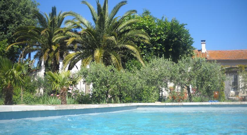Апартаменты Apartment in Provencal Mas
