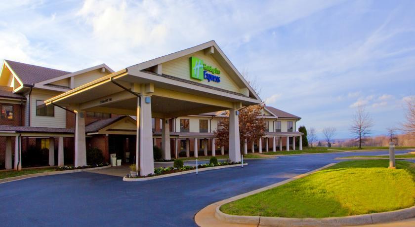 Отель Holiday Inn Express Orange