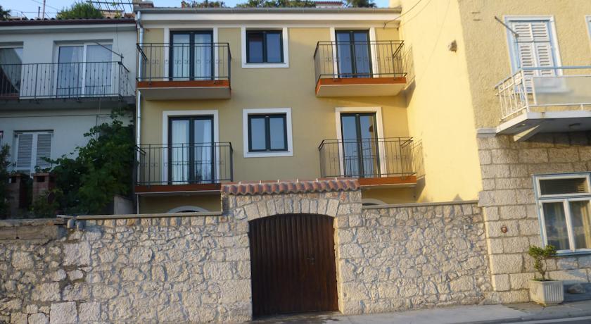 Апартаменты Apartments Monika