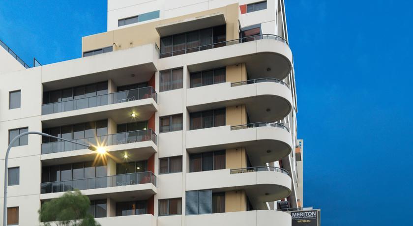 Апартаменты Meriton Serviced Apartments - Danks Street, Waterloo