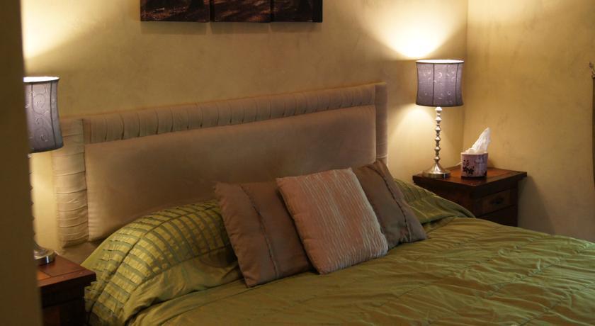 Отель Cluny Bank Hotel
