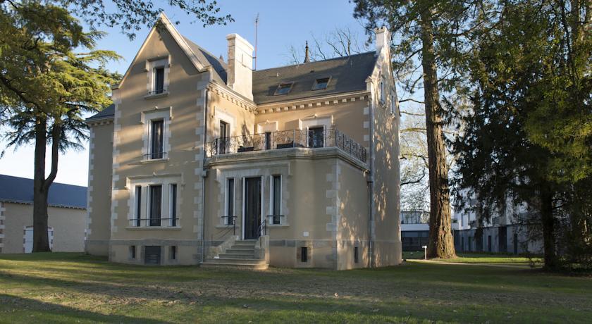 Апартаменты Domitys Le Château des Plans