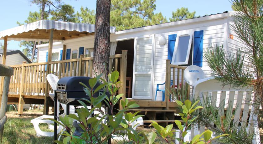Отель Mobile-home Bonne Anse