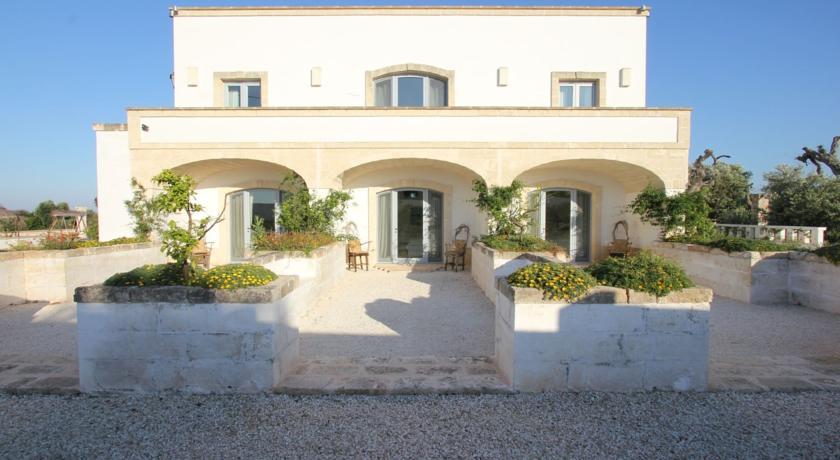 Отель Masseria Lama Di Coccaro