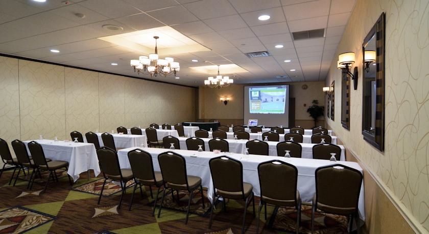 Отель Holiday Inn Philadelphia-Cherry Hill