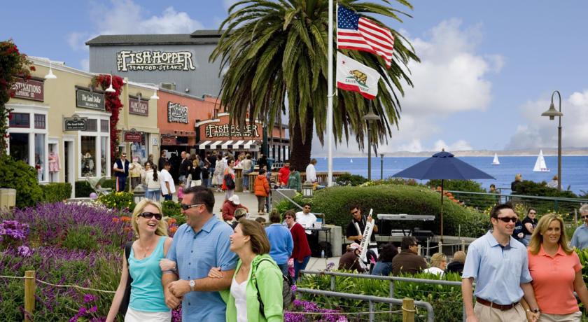 Отель Monterey Bay Inn