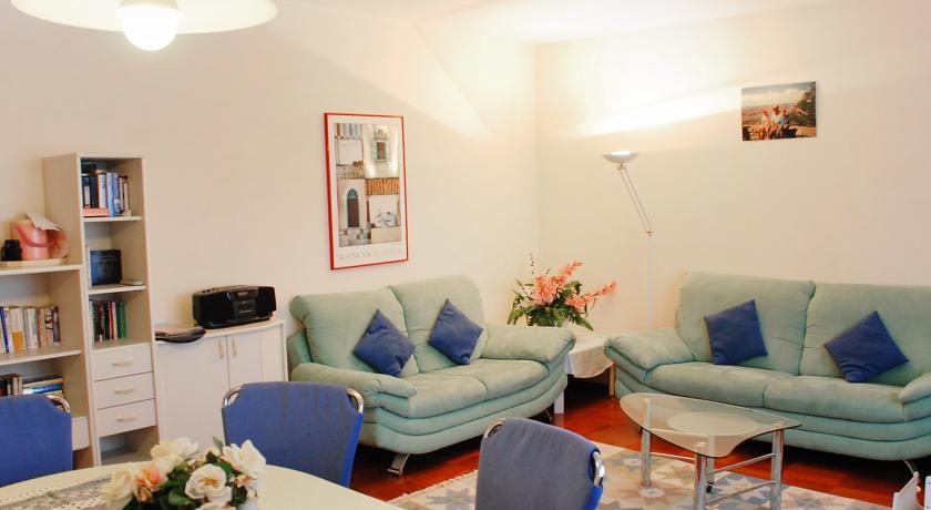 Апартаменты Apartment Porza