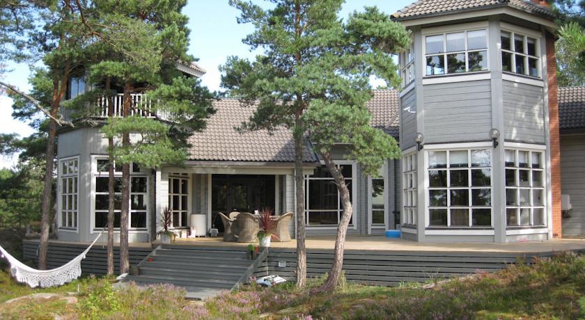 Вилла Bergholmen Private Island