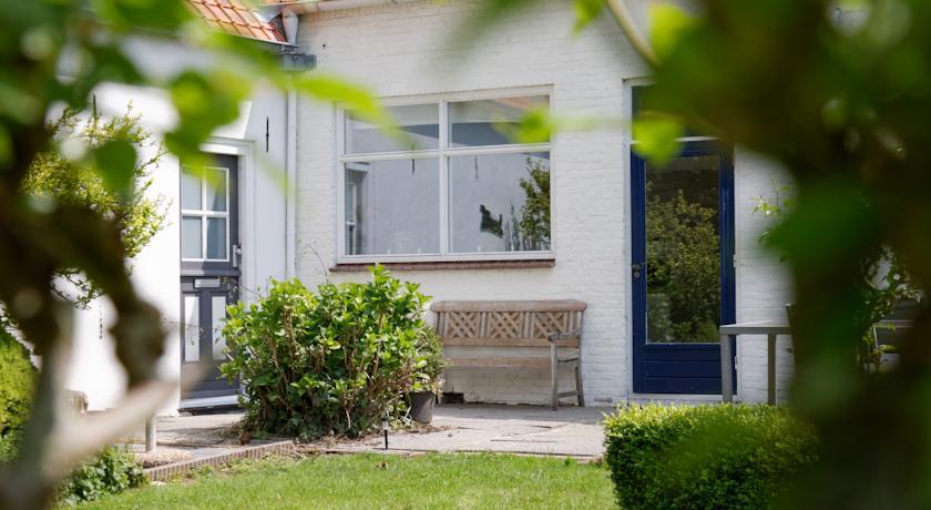 Апартаменты The Garden House