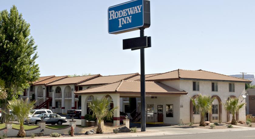 Отель Rodeway Inn Zion National Park Area