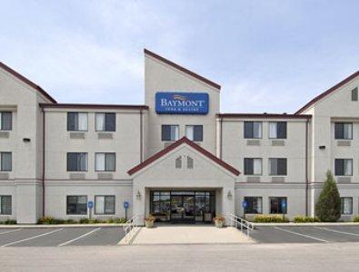 Отель Baymont Inn & Suites Cedar Rapids