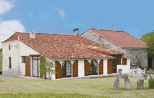 Апартаменты Holiday home Villeneuve de Duras 31