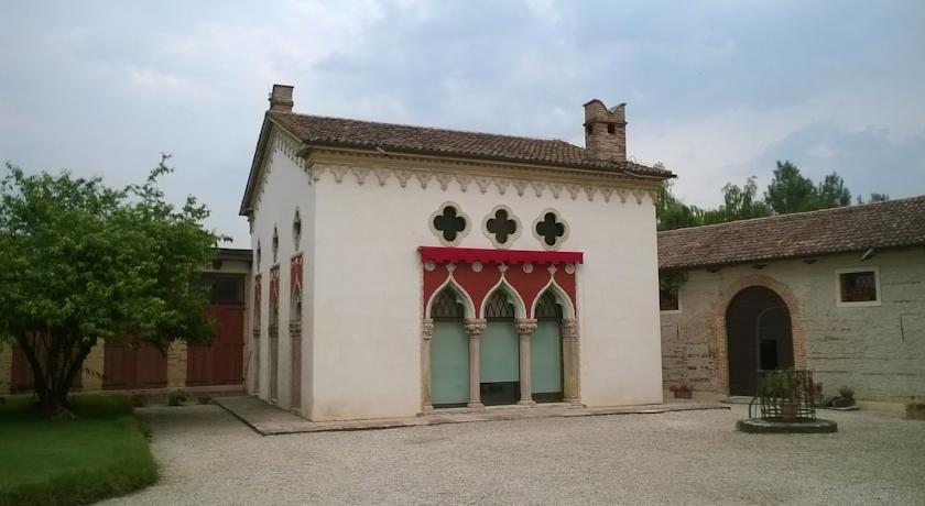 Вилла Villa Garbinati