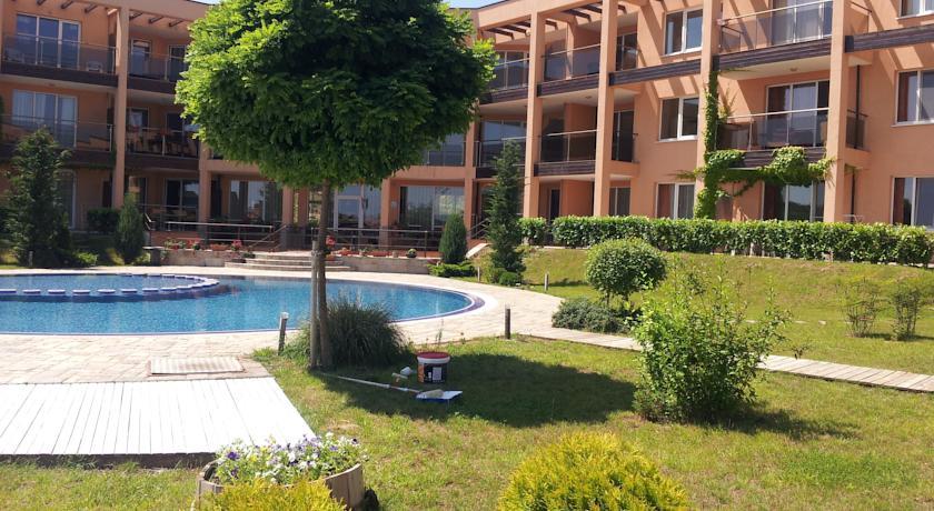 Sozopoli Hills Nemski Apartments