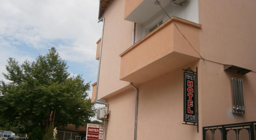 Отель Petra Hotel