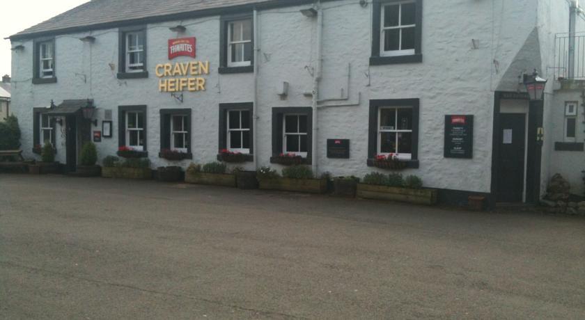 Отель Craven Heifer Inn
