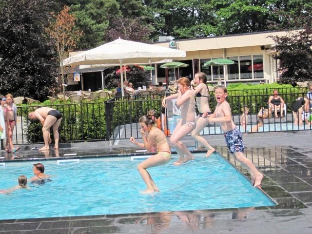Отель Recreatiepark 't Gelloo