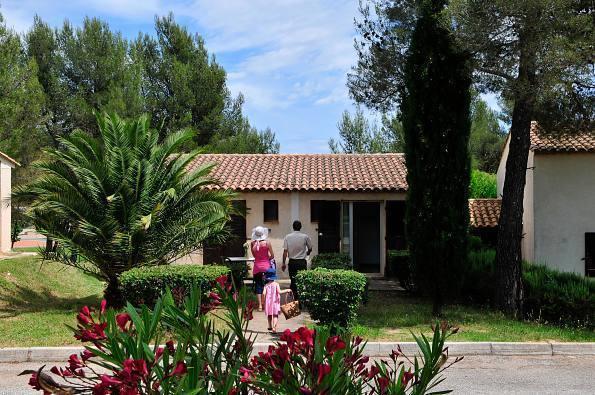 Отель Village club Renouveau Vacances "La Bouverie"