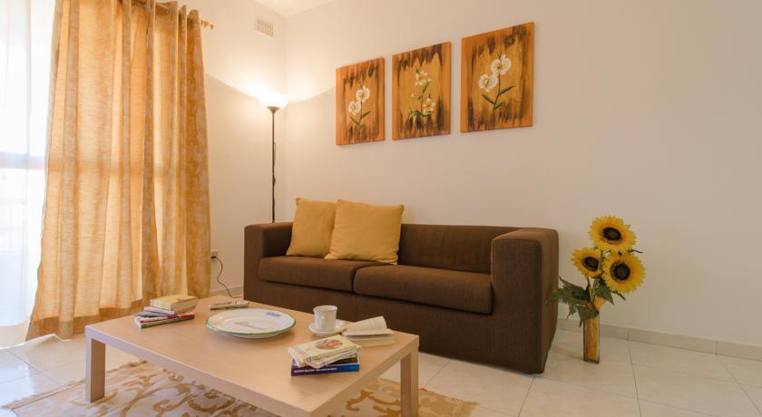 Апартаменты Manor Court