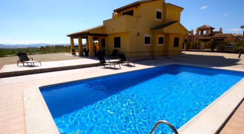 Вилла Hacienda Golf properties. REF:DA04