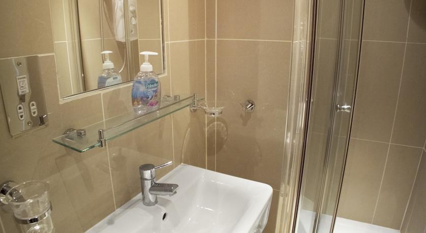 Мини-отель The Station Hotel
