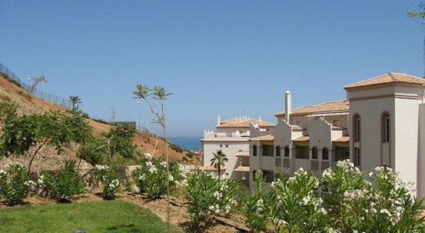 Апартаменты Oasis De La Cala
