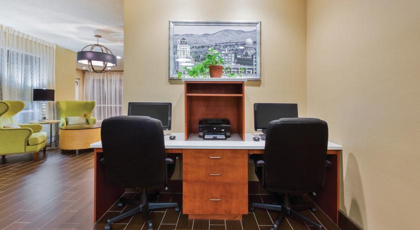 Отель Holiday Inn Express BOISE
