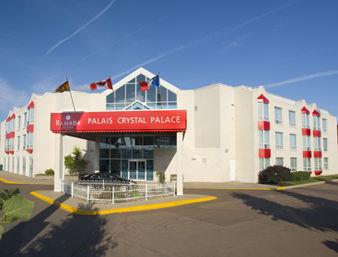 Отель Ramada Plaza Crystal Palace Hotel
