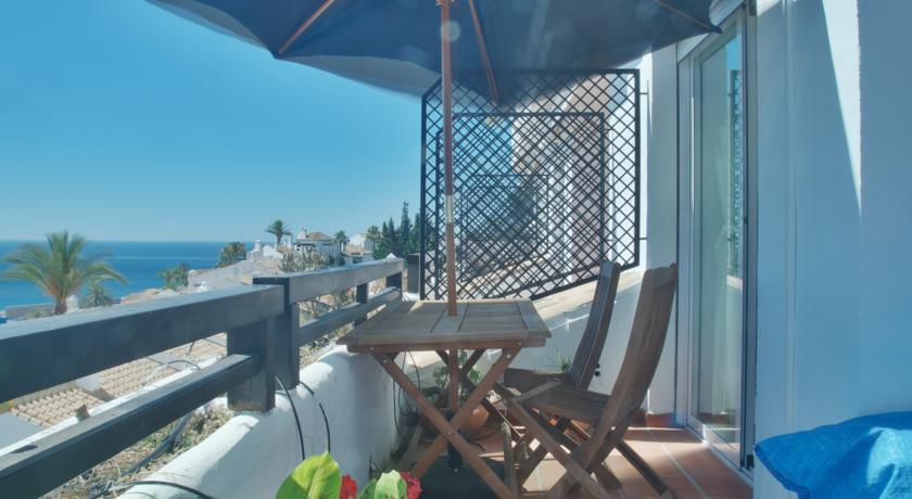 Апартаменты Lovely house in Marina del Este