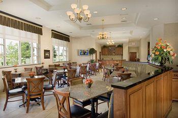 Отель Drury Inn & Suites Meridian