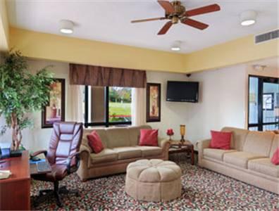 Отель Baymont Inn and Suites Texarkana