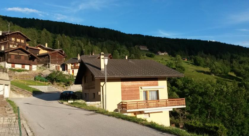 Апартаменты Le Merle d'Hérens