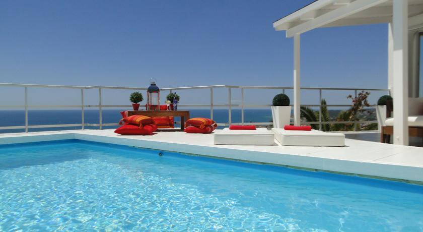 Altavista Villa