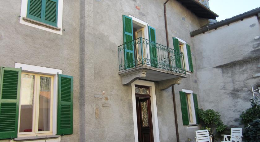 Апартаменты Holiday home Castello Varese 2