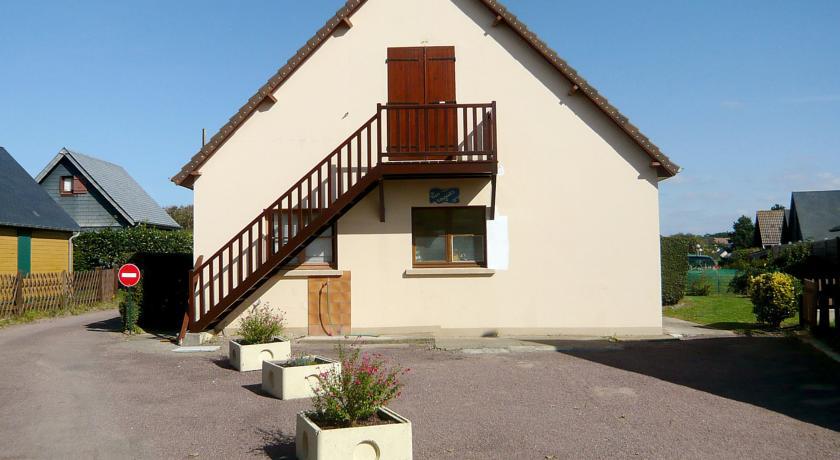 Вилла Villa Merville-Franceville-Plage