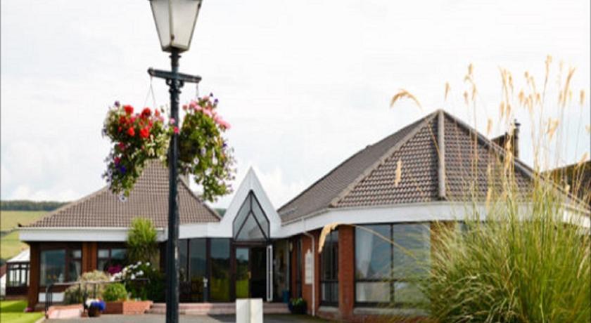 Отель Malin Court Hotel and Restaurant