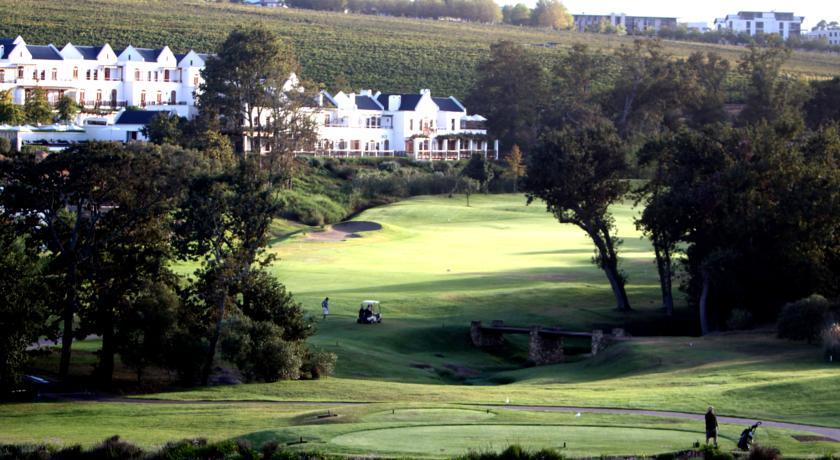 Отель Kleine Zalze Lodge
