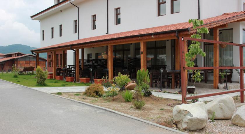 Отель Hotel Podkovata