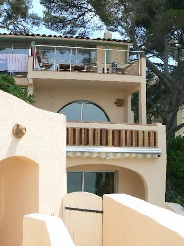 Апартаменты Apartment in Villa Renecros - BRA063