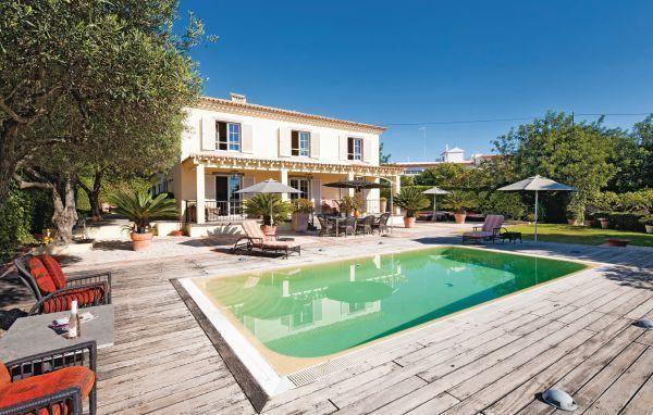 Апартаменты Holiday home P-8135 Almancil 28