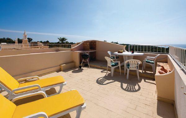 Апартаменты Apartment P-8400 Lagoa 31